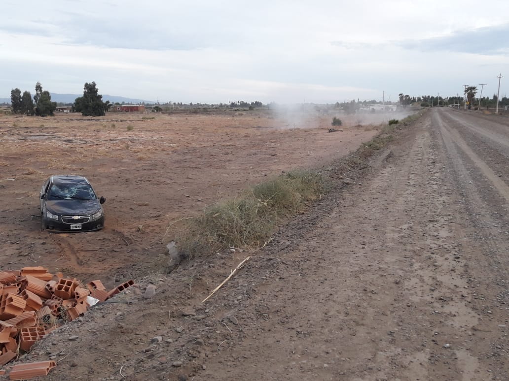 Dos J Venes Se Salvaron De Milagro Tras Un Impresionante Vuelco