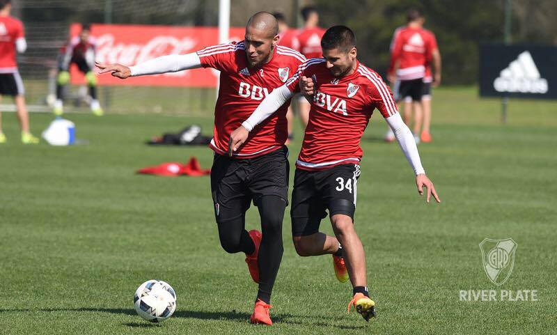 FBMD01000ac2030000011800008c340000883900000a3d00004d500000bf810000878600000c8d0000d4920000caea0000