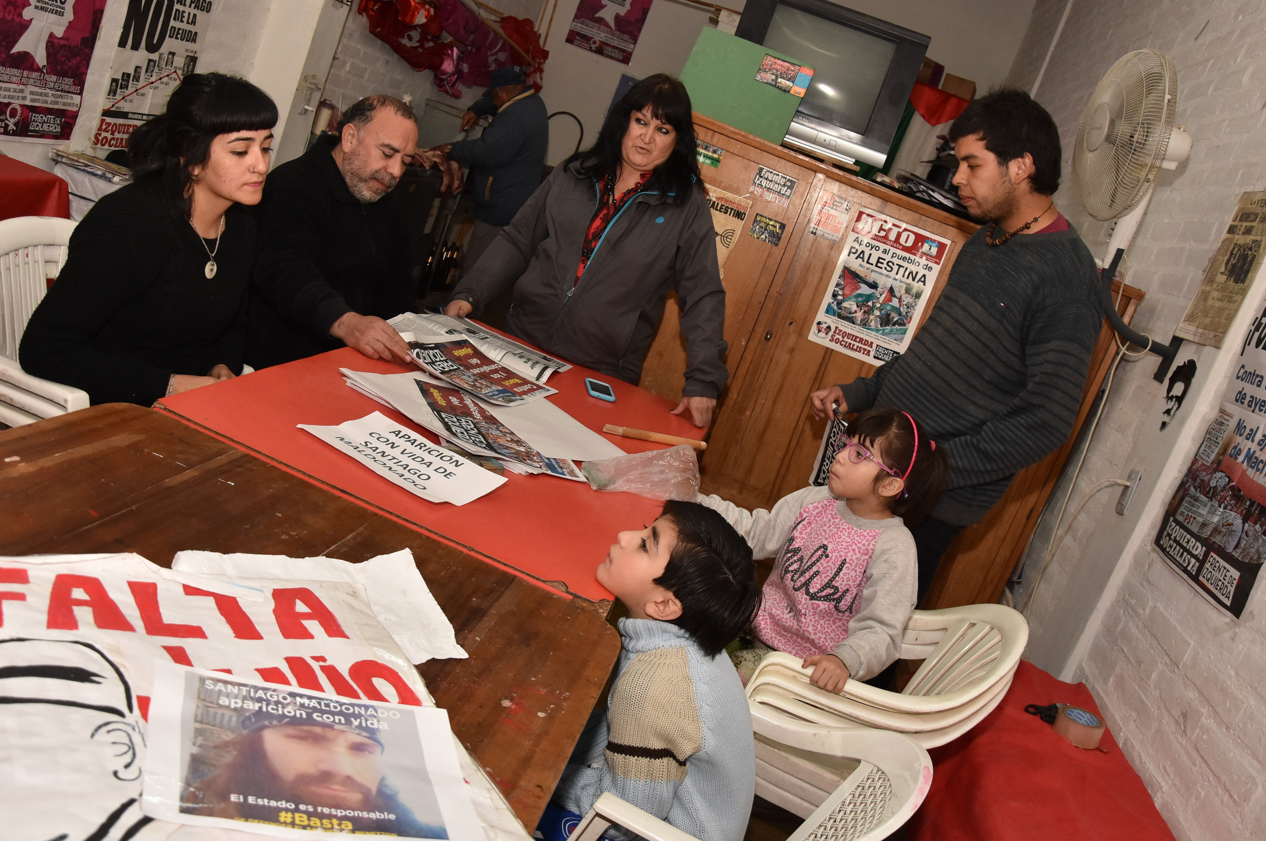 En la Izquierda Socialista, su referente Gloria Cimino dijo que tenían expectativas de “superar las PASO”. Anoche estaban en riesgo de no pasar.