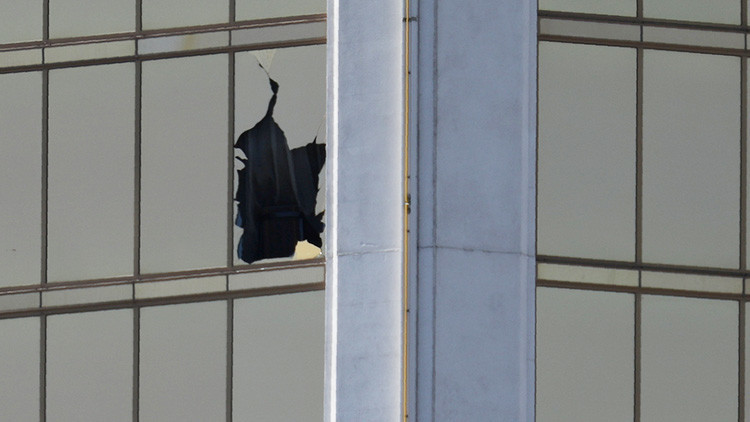 Reported Shooting At Mandalay Bay In Las Vegas - == FOR NEWSPAPERS, INTERNET, TELCOS & TELEVISION USE ONLY == Reported Shooting At Mandalay Bay In Las Vegas - == FOR NEWSPAPERS, INTERNET, TELCOS & TELEVISION USE ONLY ==