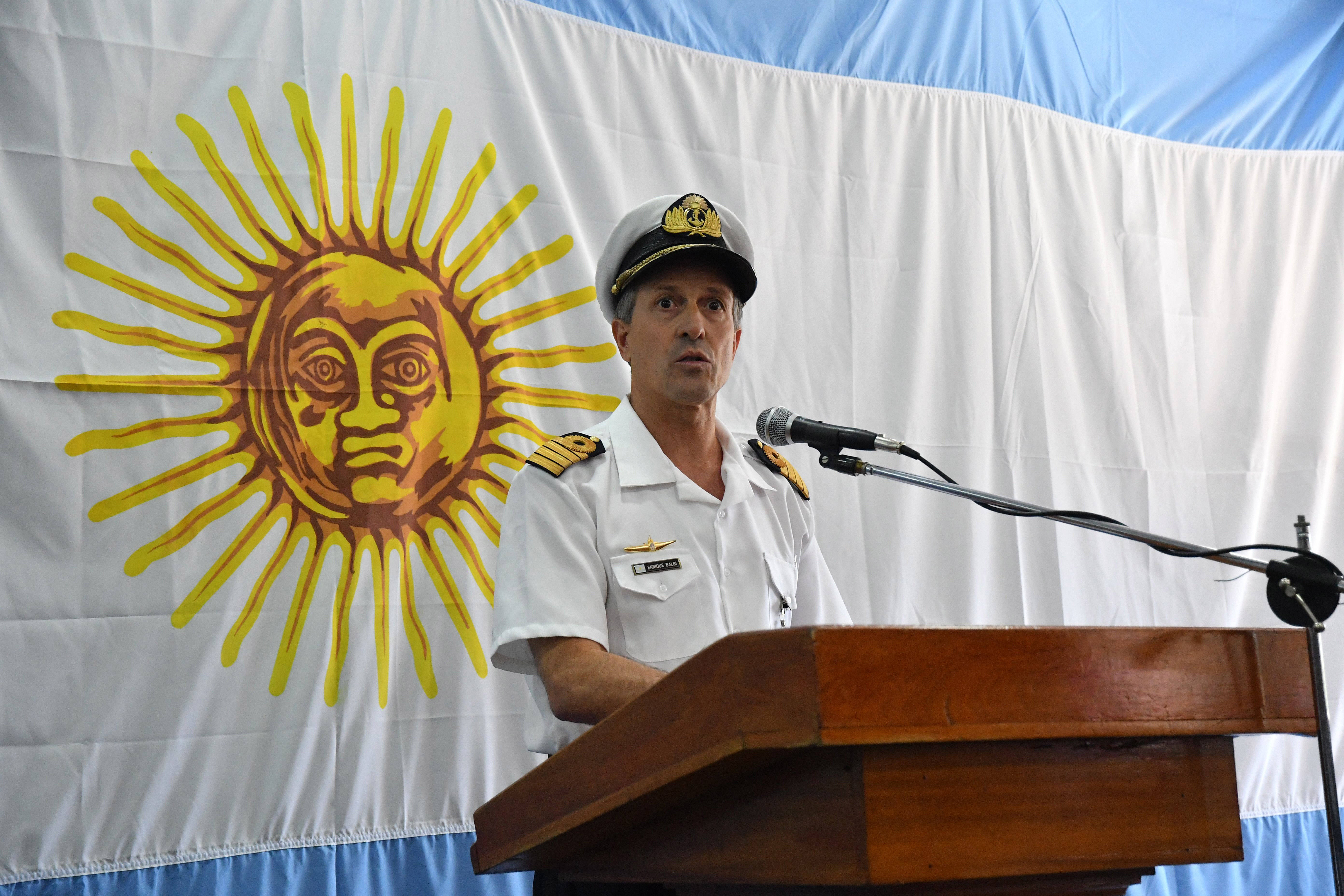 Télam 23/11/2017 Buenos Aires: El vocero de la Armada Argentina, capitán de navío Enrique Balbi, dijo ''hubo un evento anómalo, singular, corto, violento y no nuclear consistente con una explosión'' con respecto a la desaparición del submarino ARA San Juan hace ocho días. Foto: Egurza Victoria/ DDC.