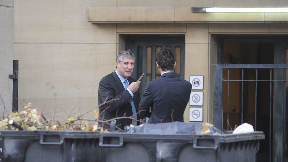 País - Amado Boudou con Guido Forcieri, su ex jefe de gabinete, en un cuarto intermedio en el juicio por la compra de Ciccone. Tribunales de Comodoro Py29-05-2018Foto: Fernando de la Orden