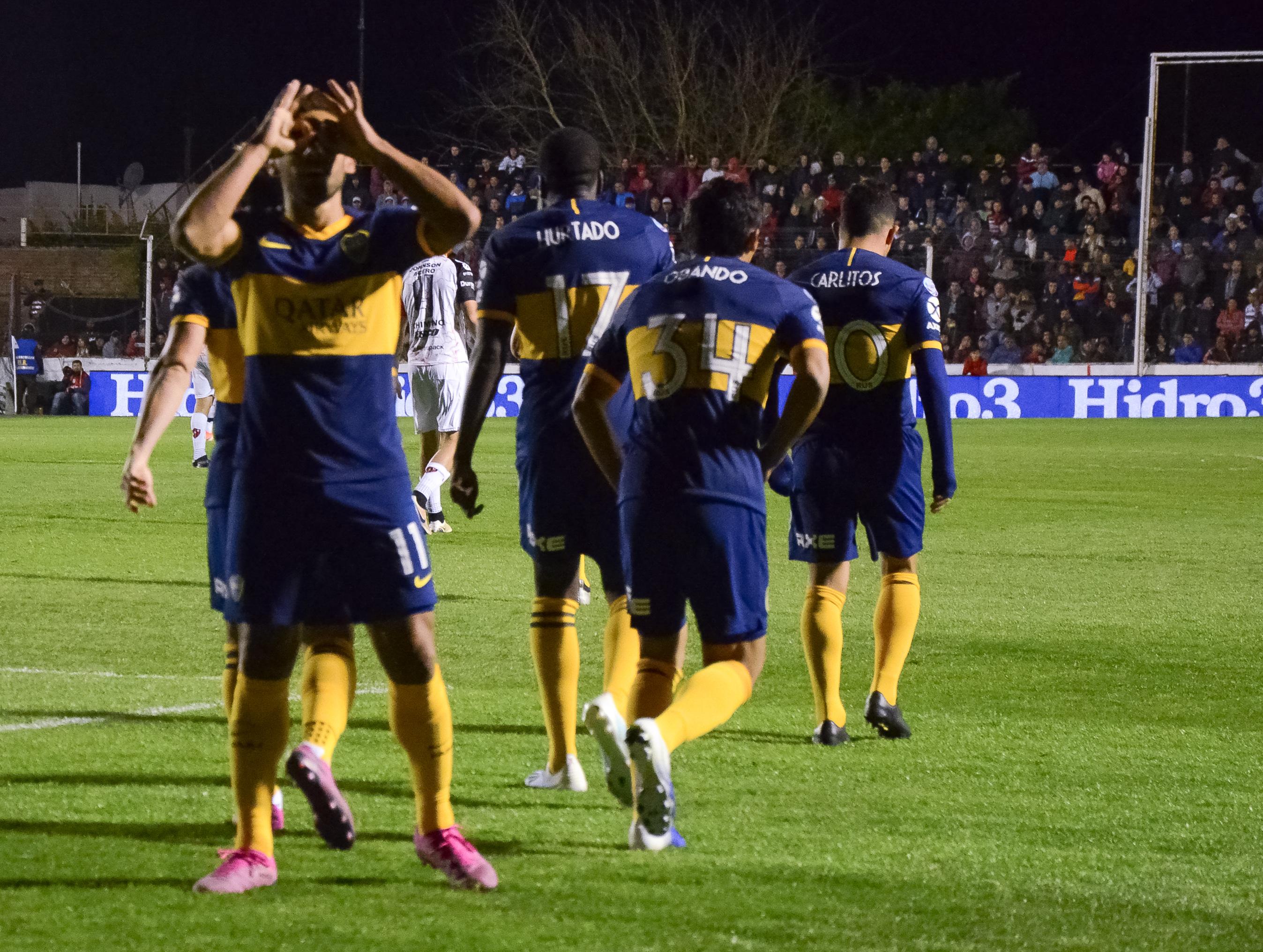 Telam, Paraná, Entre Ríos, 04 de agosto de 2019:Eduardo Salvio de Boca Juniors, festeja su gol. Boca Juniors enfrenta a Patronato, por la segunda fecha de la Superliga, con arbitraje de Fernando Rapallini.Foto: Dante Saravia / Telam
